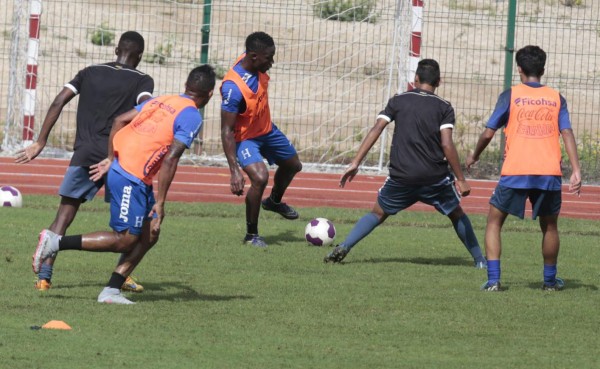 La Selección de Honduras arriba esta mañana a Houston