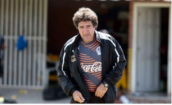 Vargas: 'Muchos tienen que levantar la mano primero que Elencoff'