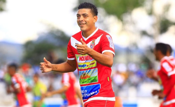 César 'Puñal' Zelaya pide a gritos salir de la Real Sociedad de Tocoa