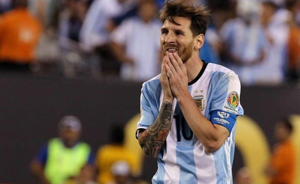 El fútbol argentino sin Messi, Martino, Liga, ni equipo olímpico