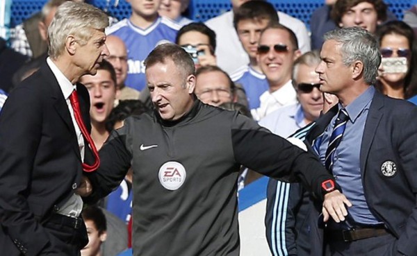 Mourinho: 'Wenger tiene el trabajo que soñaría cualquiera'