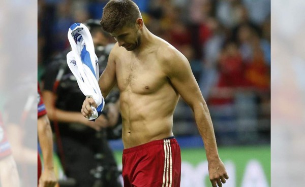 Por culpa de Piqué, España cambia sede de amistoso ante Inglaterra