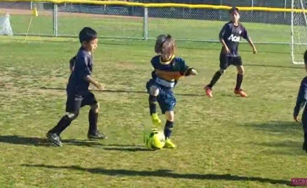 VIDEO: Así juega el niño estadounidense que es comparado con Leo Messi