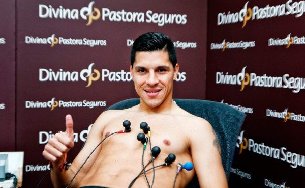 Enzo Pérez: 'Debutar ante el Madrid sería hacerlo a lo grande'