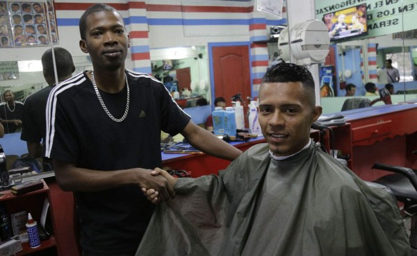 Bayron Méndez y su corte estilo 'El Shaarawy'