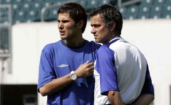 El once de lujo con el que tuvo problemas Mourinho