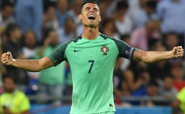 La prensa lusa destaca la euforia de Portugal y la grandeza de Cristiano