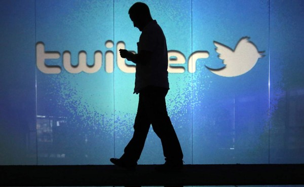 Hombre regala cuentas de ciudades que protegió en Twitter