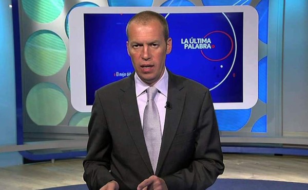 André Marín: 'El arbitraje le salva el trabajo a Miguel Herrera'