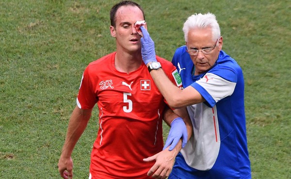 El suizo Steven Von Bergen se pierde el resto del mundial