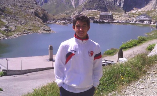 Juvenil hondureño Jonathan Rubio se plantea jugar para la selección de España