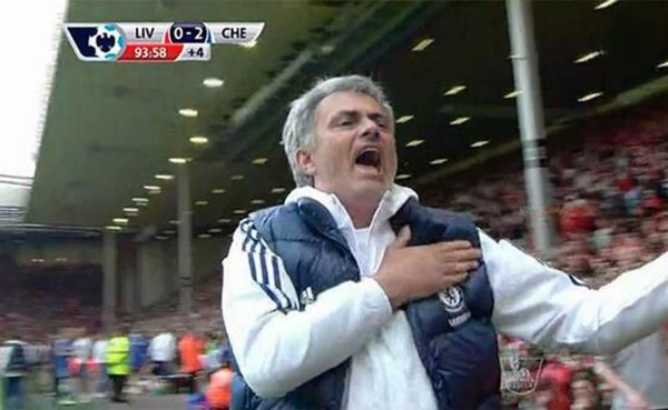 VIDEO: Mourinho enloquece con el gol de Willian al Liverpool