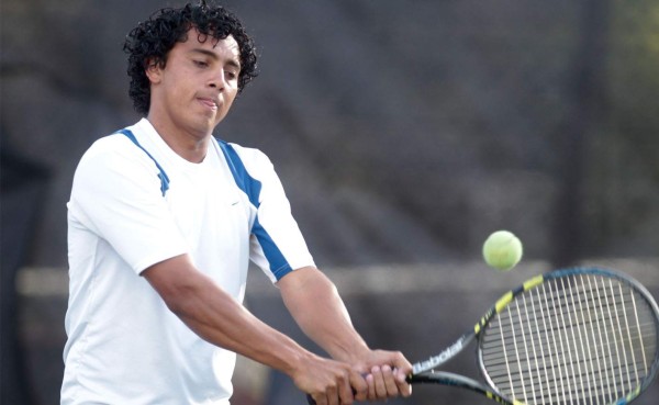 Honduras obtiene primer triunfo en la Copa Davis de tenis en Bolivia