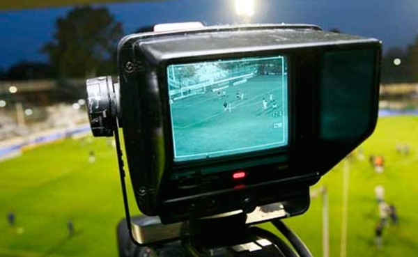 Holanda piensa implantar el arbitraje con vídeo la próxima temporada