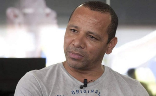 Padre de Neymar confirma la continuidad de su hijo en el Barcelona