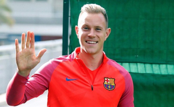 Ter Stegen rompe el silencio y asegura que seguirá en el Barcelona