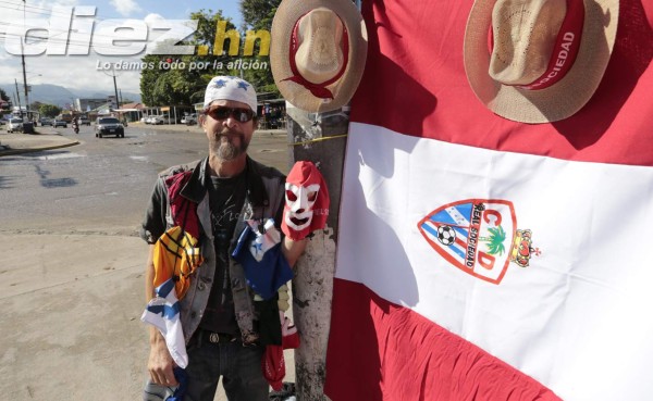 AMBIENTE DE FIESTA EN TOCOA PARA LA FINAL
