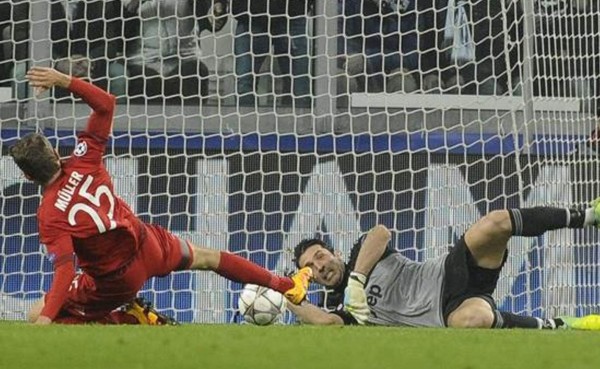 VIDEO: El inaceptable fallo de Thomas Muller ante la Juventus