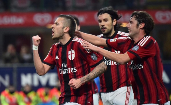 El Milan respira a costa del colista