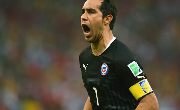 Claudio Bravo afirma que el gran objetivo de Chile es ir de nuevo al Mundial