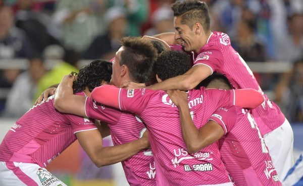 León remonta a Pachuca y se corona bicampeón en México