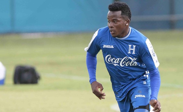 Marvin Chávez entrenó este martes con Marathón