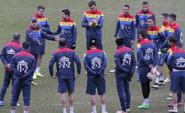 La selección rumana sensibiliza sobre la importancia de las matemáticas