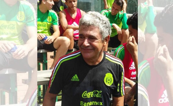 Tuca Ferretti se quitó el bigote por el triunfo ante Estados Unidos