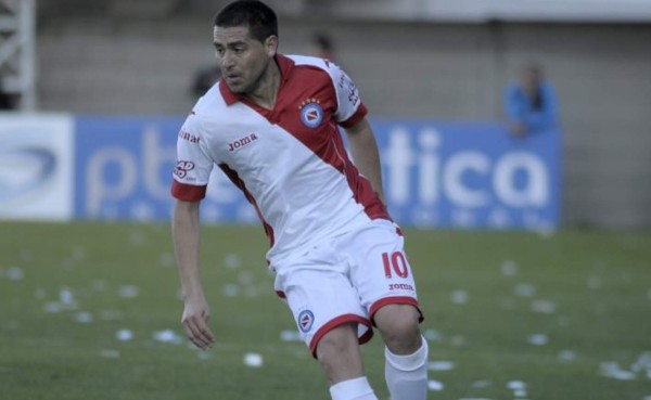 Riquelme podría fichar por Cerro Porteño de Paraguay