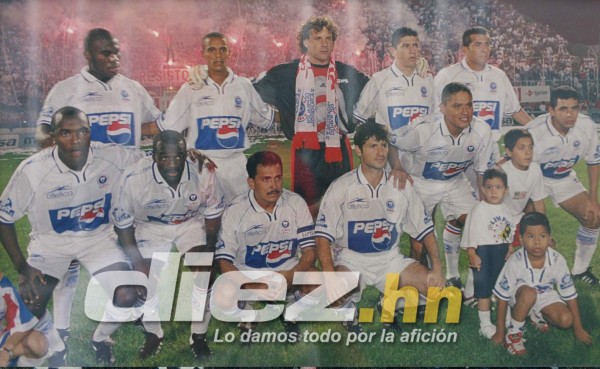 Así ha evolucionado la camisa del Olimpia de Honduras a lo largo de su historia centenaria