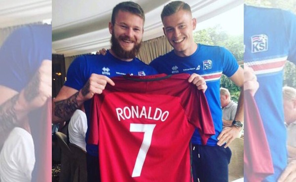 Jugador de Islandia ya tiene la camiseta de Cristiano Ronaldo