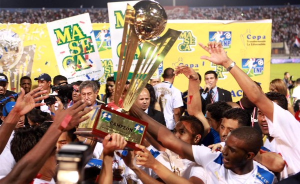 VIDEO: Así fue la última Gran Final Olimpia-Marathón