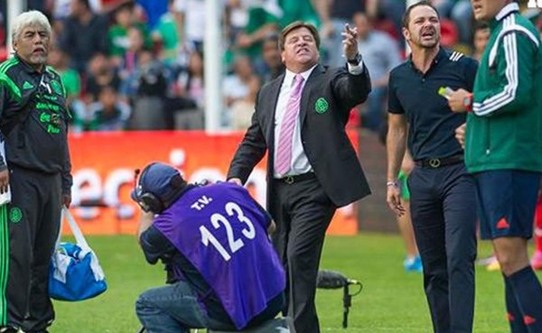 VIDEO: 'Piojo' Herrera retó a los golpes a cuerpo técnico de Panamá