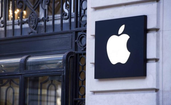 Samsung violó patentes de Apple, pero no la imagen del iPhone