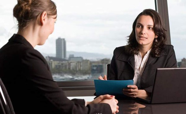 Así se crea un curriculum que llame la atención