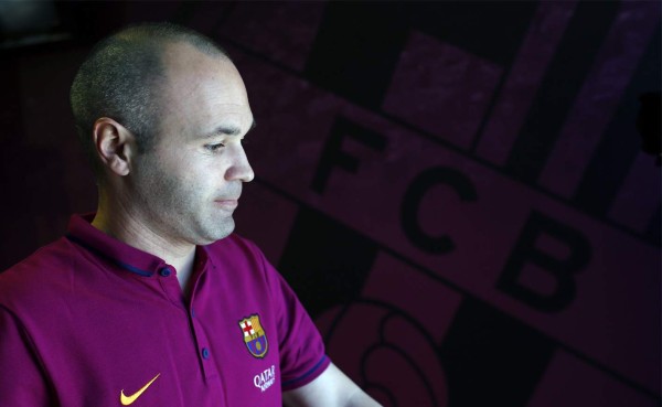Iniesta espera dedicar a Cruyff la victoria en el 'Clásico'