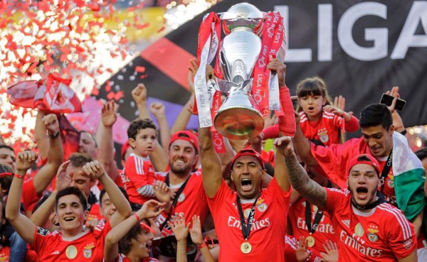 Benfica se proclama campeón de la Liga portuguesa por tercer año consecutivo