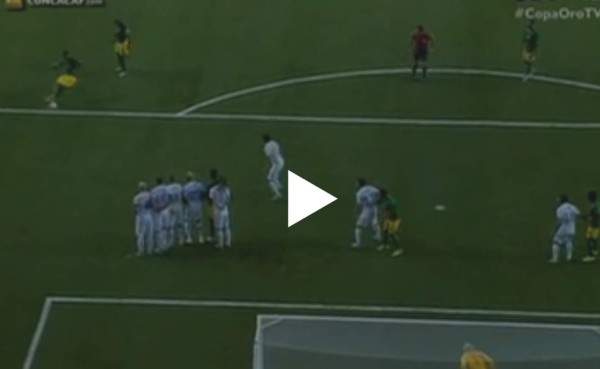 VIDEO: Espectacular gol de tiro libre de Barnes ante Estados Unidos