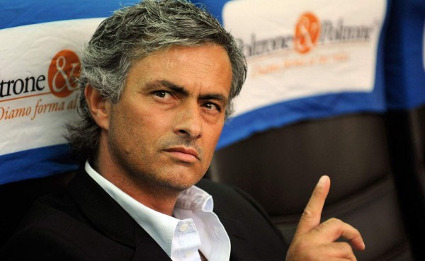 Mourinho: 'Mi Madrid no sabía defender en los tiros de esquina'