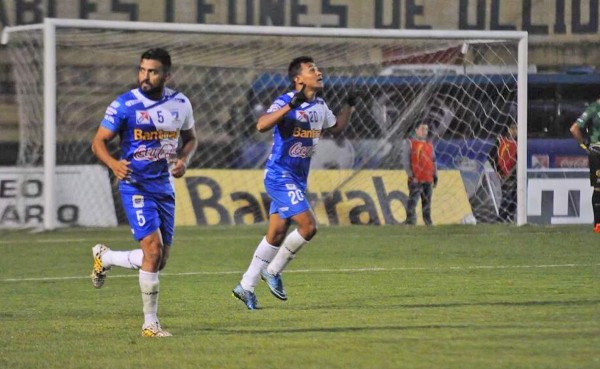 Suchitepéquez empata con Marquense pero sigue líder en el fútbol de Guatemala