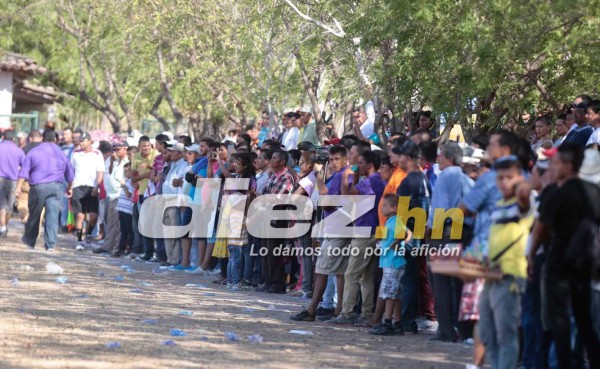 Así fue el partido entre leyendas entre Honduras y El Salvador en Alianza, Valle
