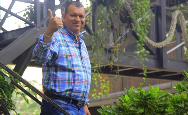 Orlando Ponce es destituido de la Secretaría de Deportes