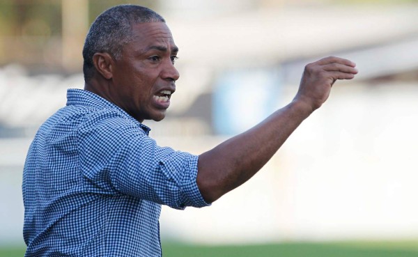 Clavasquín: 'Manejamos cierta parte del partido, es un marcador muy corto'