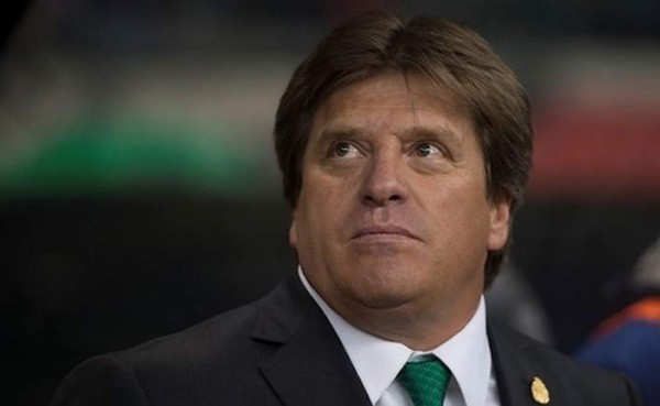 Miguel Herrera: 'La primera jugada no es penal, pero yo no tengo la culpa de eso'
