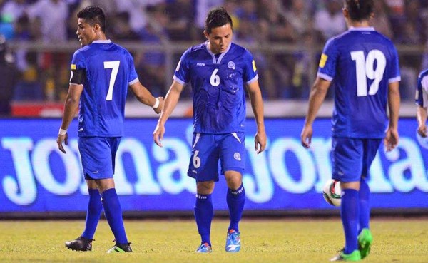 Prensa salvadoreña tras derrota ante Honduras: 'Adiós Rusia 2018'