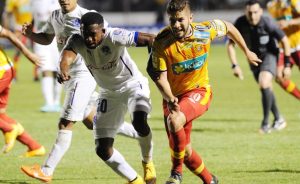 Prensa de Costa Rica: 'El Team no le tuvo miedo al tal infierno'