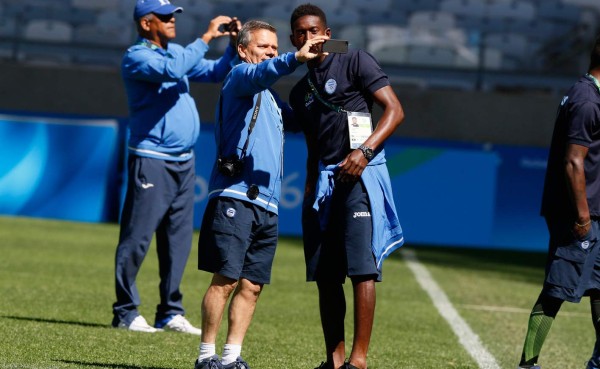 Motivador de Costa Rica la pieza clave para Honduras en los Olímpicos