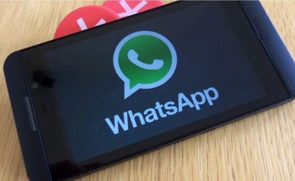 WhatsApp bloquea a miles de usuarios por utilizar app no oficial