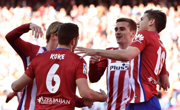 Atlético de Madrid cumple ante Granada y aumenta presión a Barcelona