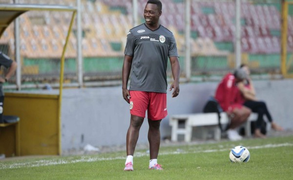 Vida gestiona fichar a Charles Córdova